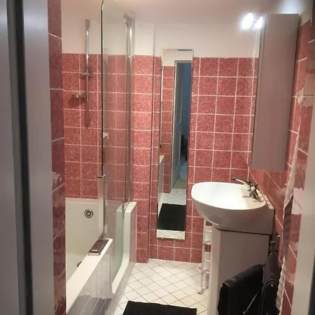 アパート Zum Roten Tor シュピッツ