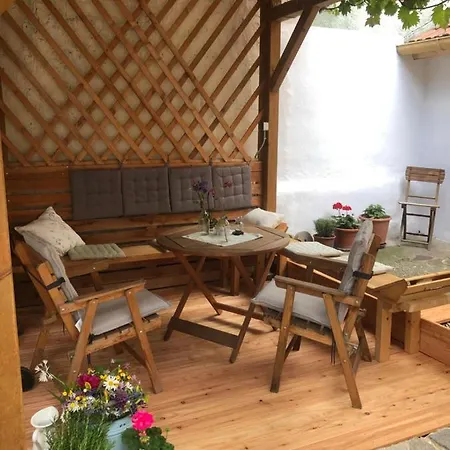 Zum Roten Tor Apartment