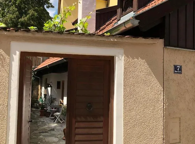 Zum Roten Tor Appartement *